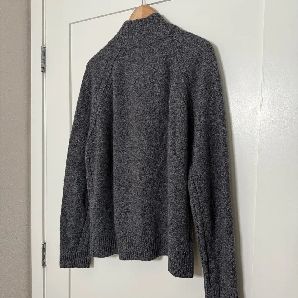Banana Republic Sweater Mens Sz L Gray Knit Henley Mock Neck Wool Blend Classic